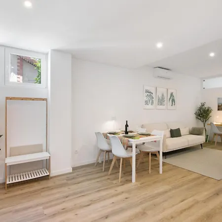 Downtown Lux 公寓 法鲁区