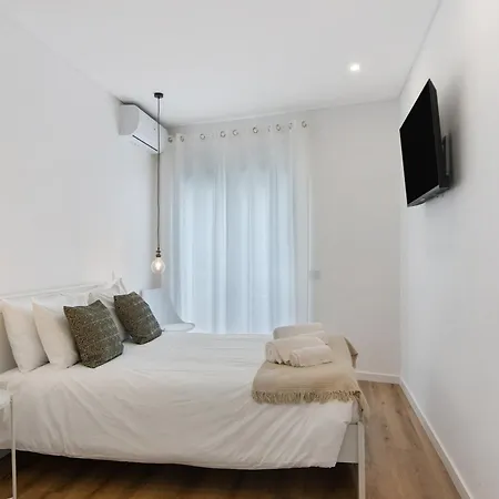 Downtown Lux 法鲁区