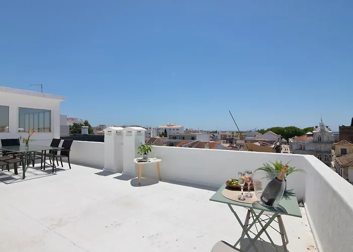 Downtown Lux Apartmán *