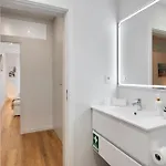 דירה Downtown Lux פארו